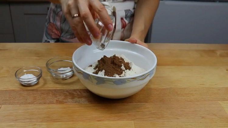 amestecă ingredientele