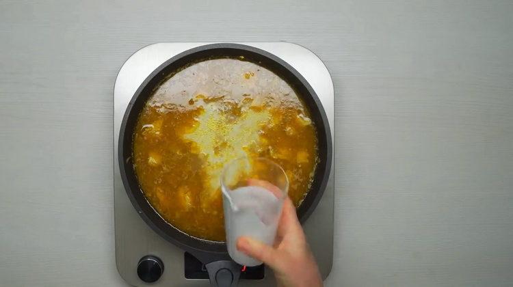 přidat kokosové mléko