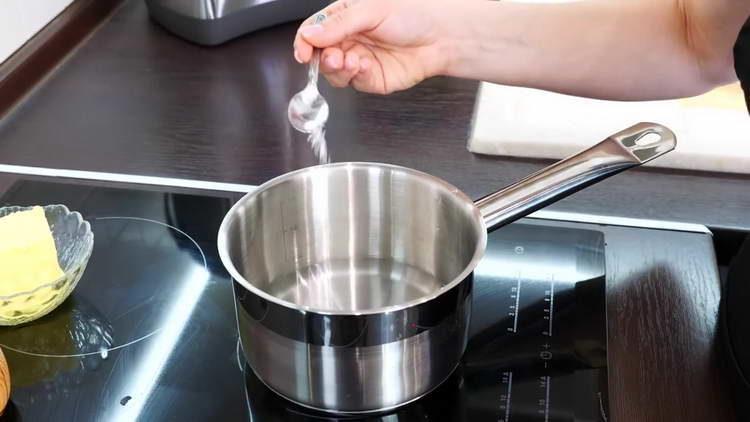 pour soda into the water