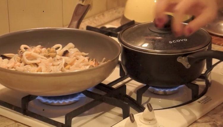 добавете сметана