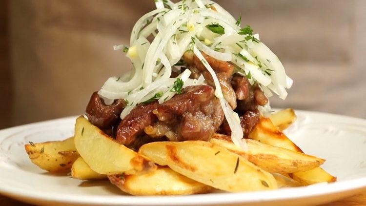 O rețetă simplă pentru carne gustoasă în bere