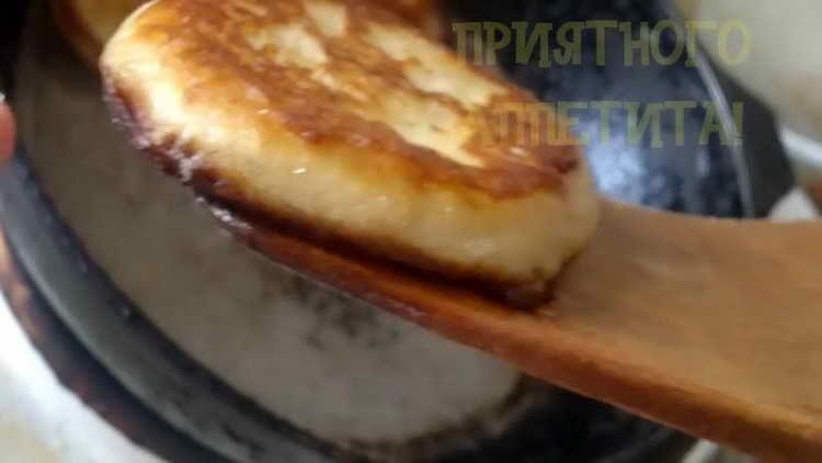 Lempeng goreng di kedua-dua belah pihak