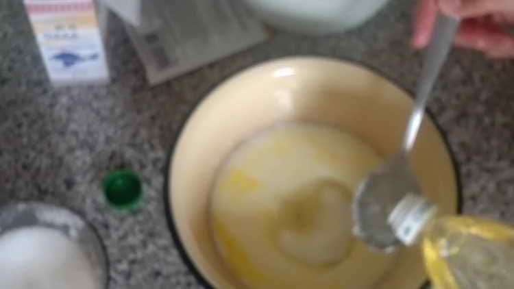 tambah garam kepada yogurt