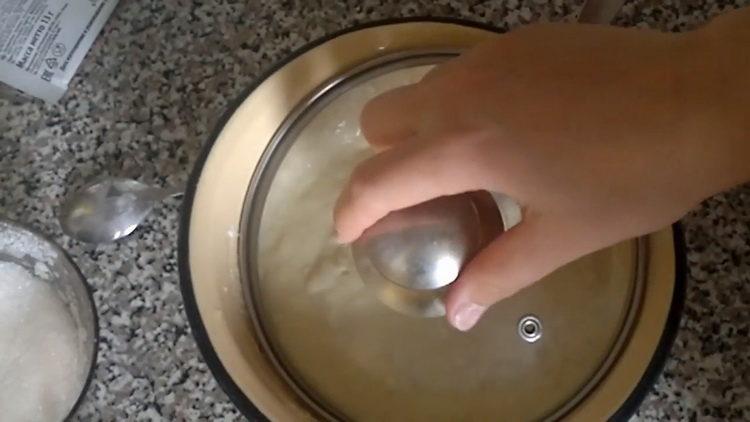 оставете съставките да престоят