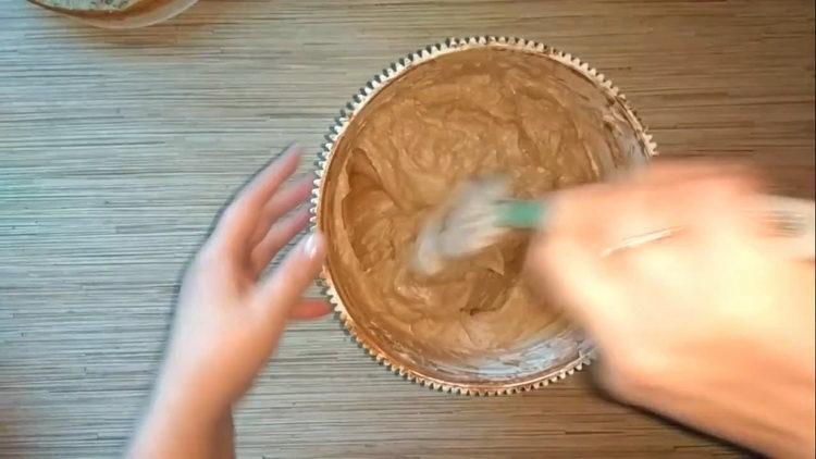 læg fløde på formen