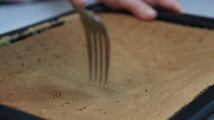 străpunge cu o furculiță