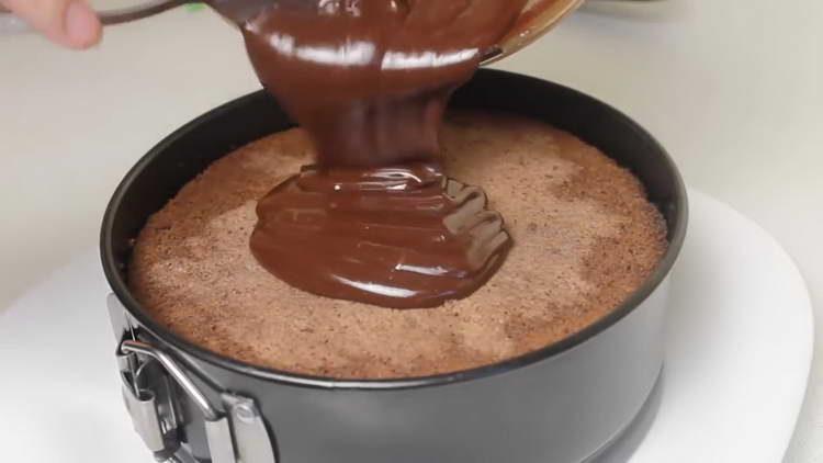 umple tortul cu smântână