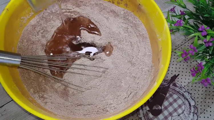 verser de l'eau et de l'huile