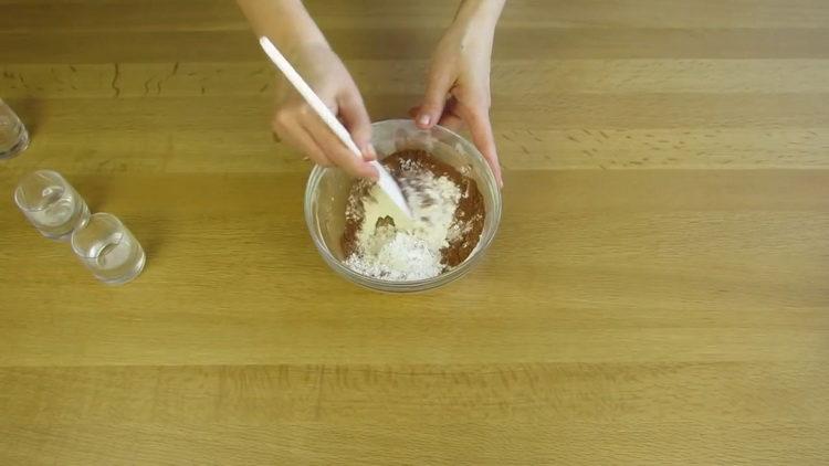 amestecă ingredientele