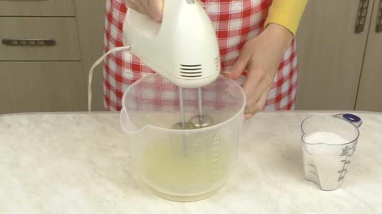 amestecă proteinele cu zahărul