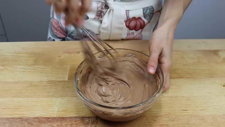 mix mousse until smooth
